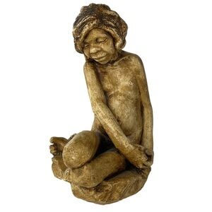 Aboriginal Woman E + M Australia Sculpture